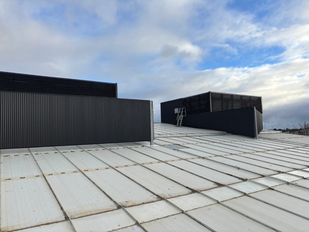 Rooftop screening structures at Chester Pass Mall, Albany